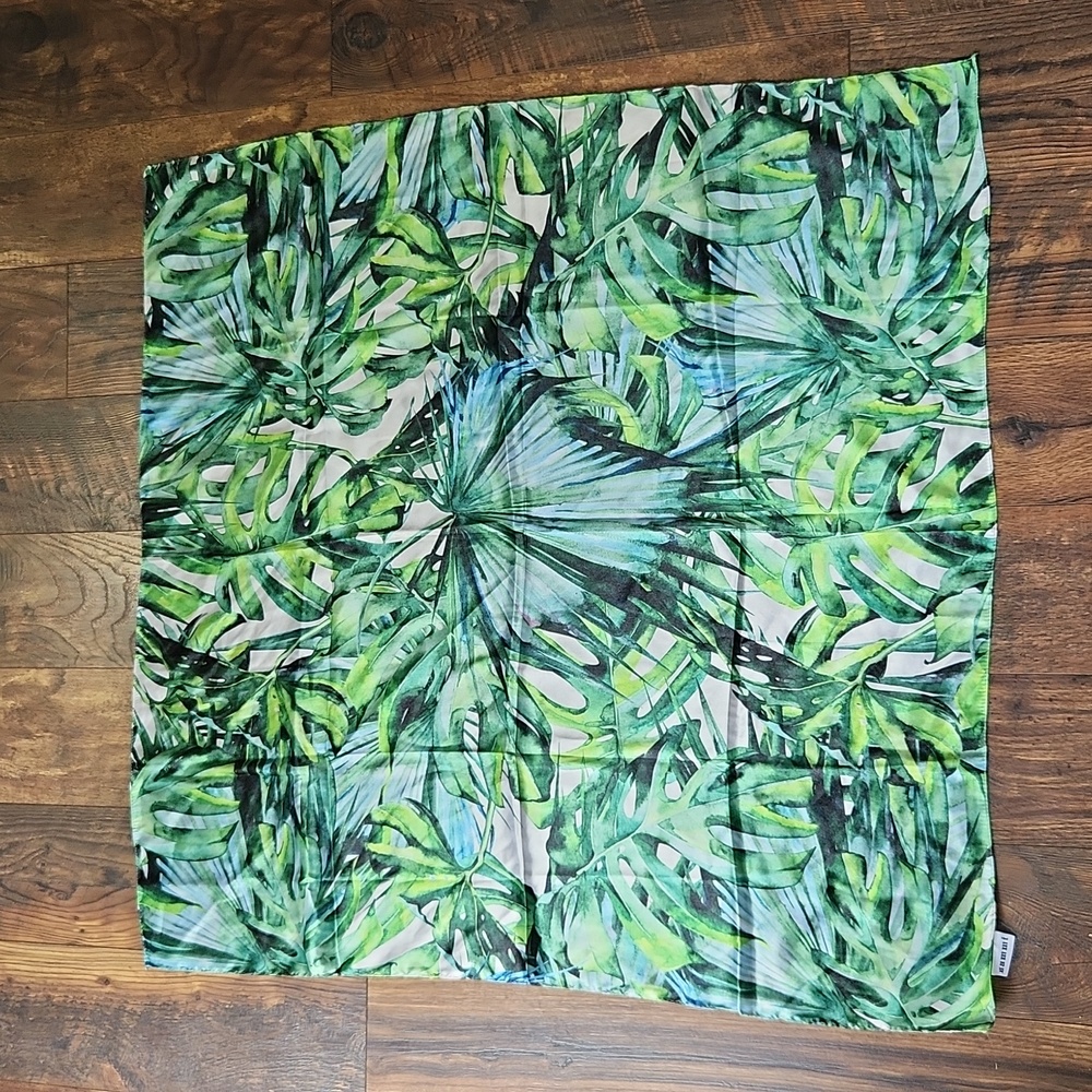 Sammi Jefcoate silky monstera leaf head scarf